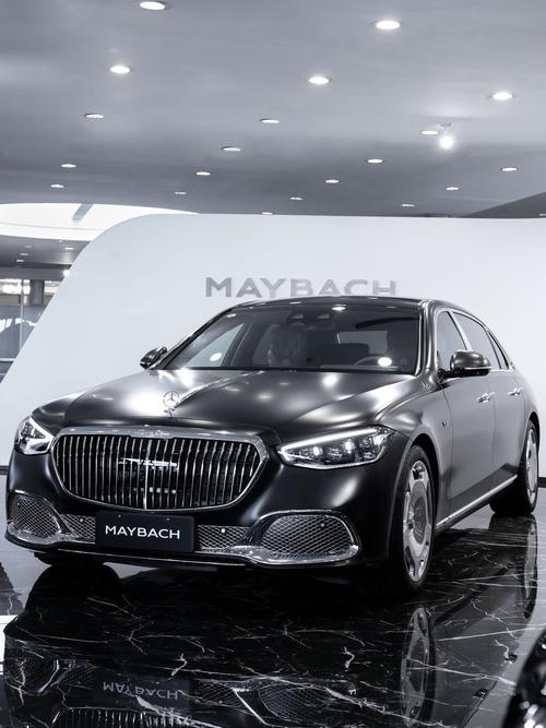 深圳247岚图汽车的售后服务让用户无忧出行，迈巴赫未来的豪华车趋势